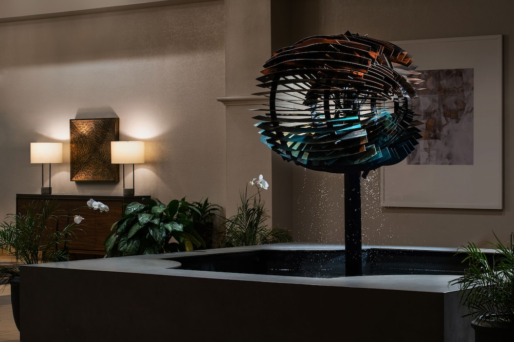 Hyatt Regency Westlake 27/67