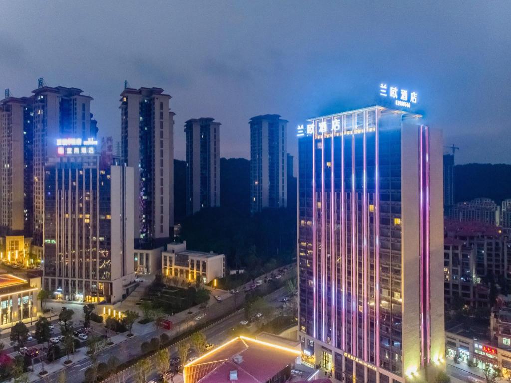 Lanou Hotel (Guizhou Guiyang Huaxi District Meide Government House Branch) 1/53