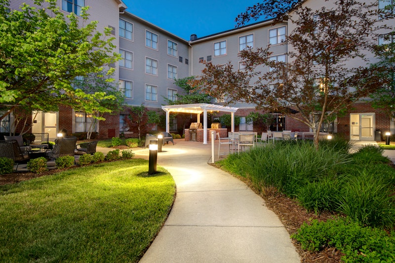 Homewood Suites By Hilton Lexington Hamburg 27/32