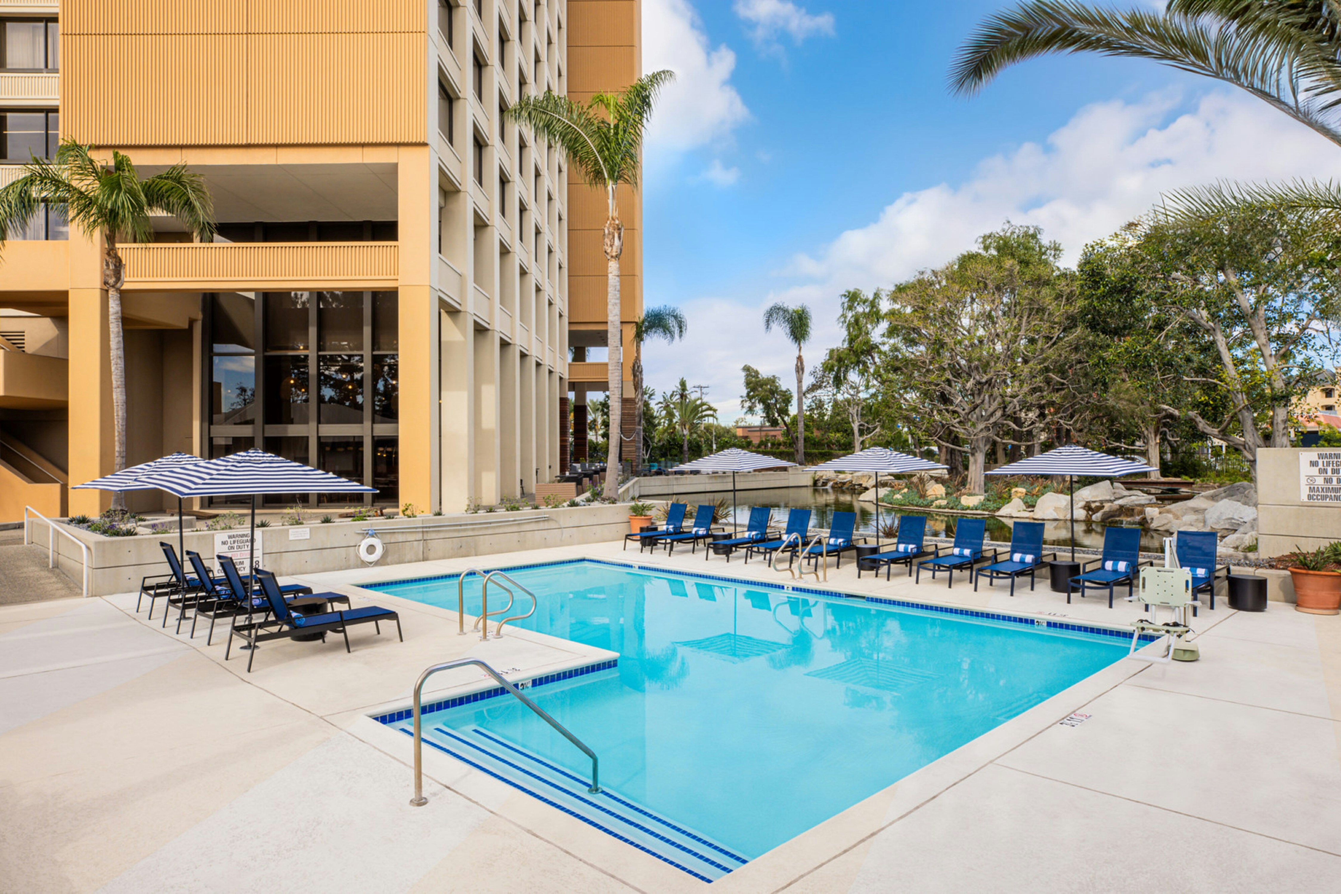 Hotel Fera Anaheim a DoubleTree by Hilton 61/63