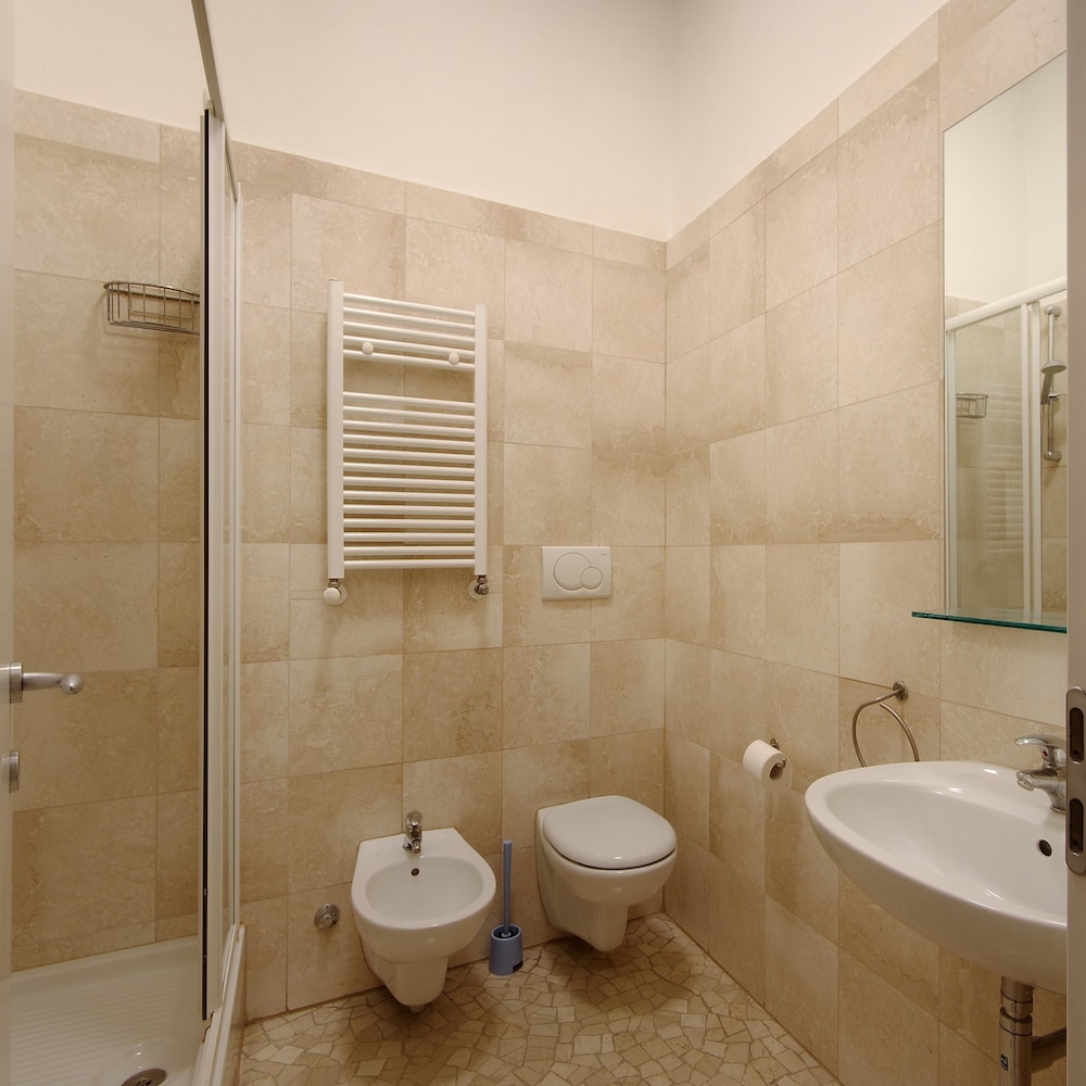 Milan Apartment Rental 38/50