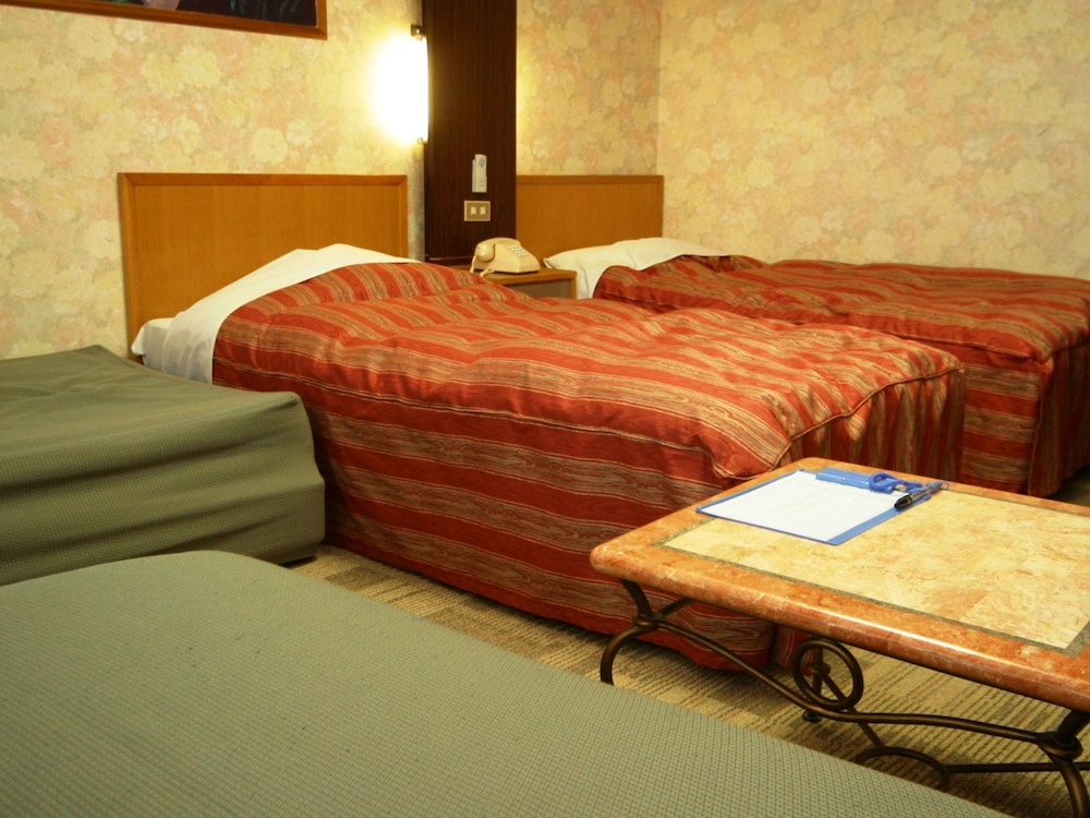 Shiga Grand Hotel 10/50