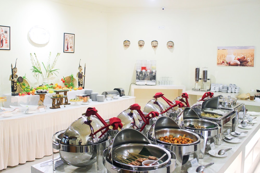 Narita Hotel Tangerang 24/33