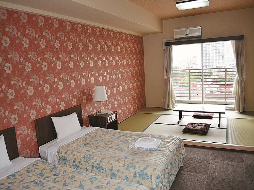 Harazuru Grand Sky Hotel 8/39