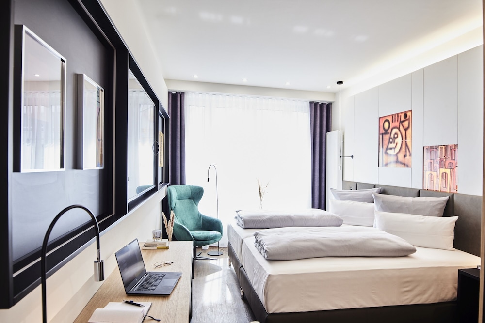 Design & Kunsthotel Munchen 10/41