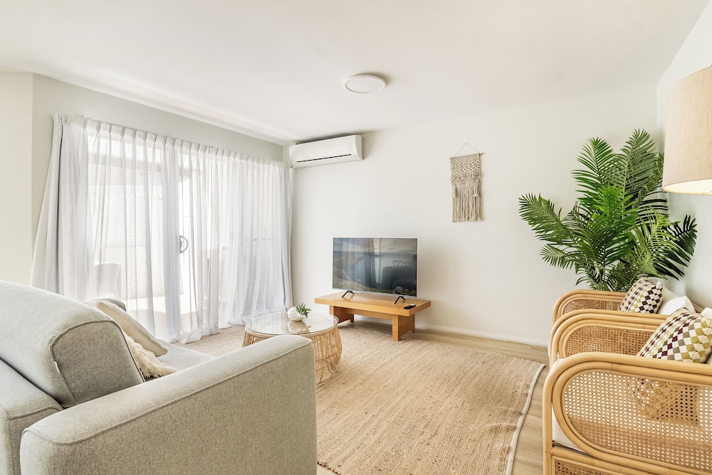 Eco Beach Resort Byron Bay 66/80
