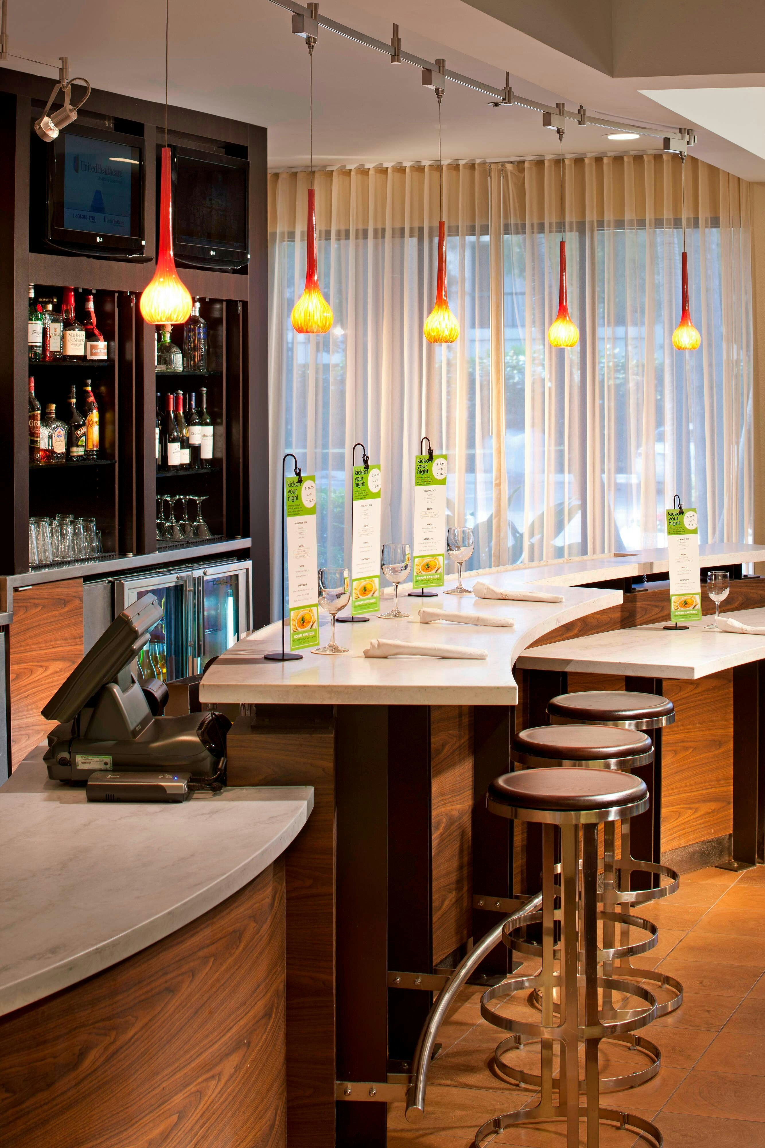 Courtyard By Marriott Miami Airport West Doral 5/8