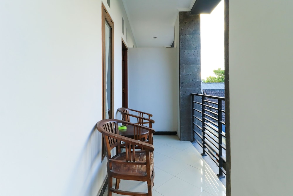 Hotel Warta Putra by ZUZU 19/32