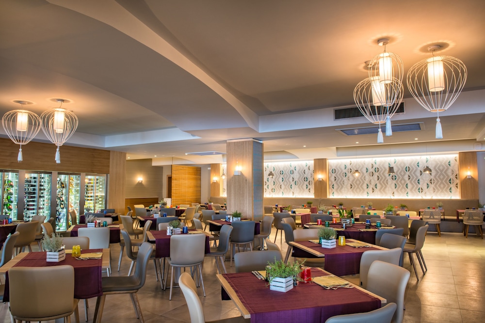 Almar Timi Ama Resort and Spa 40/50