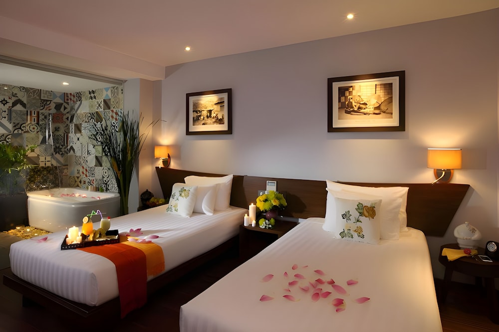 SERENE, STANDARD, DOUBLE OR TWIN BED, NO WINDOW