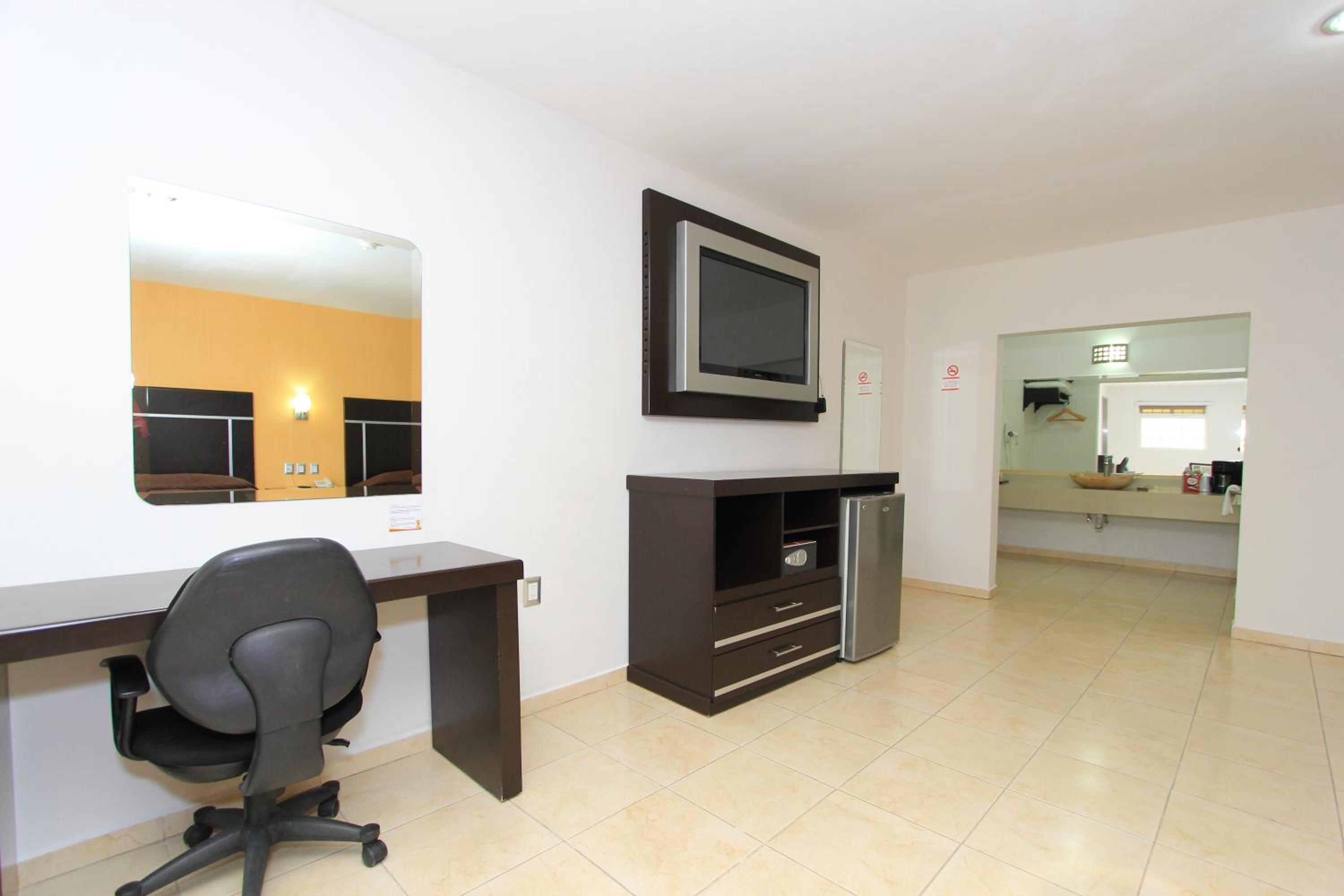 Hotel 5 Inn 42/50