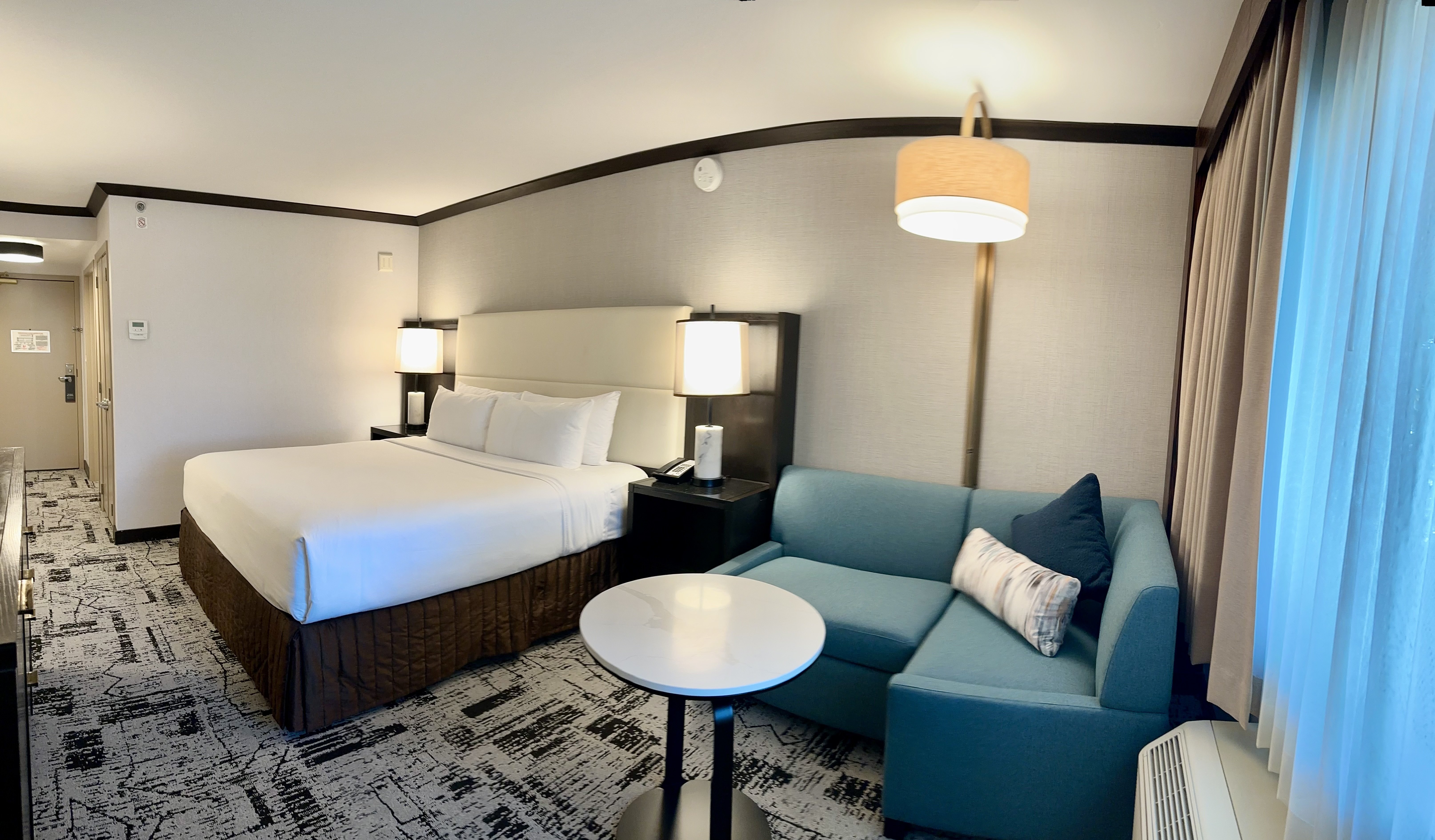 Crowne Plaza Foster City San Mateo 20/75