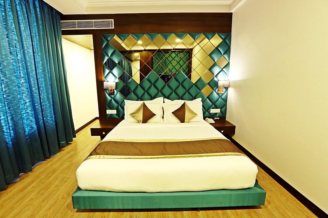 Ivy, Premium, Suite, King Bed