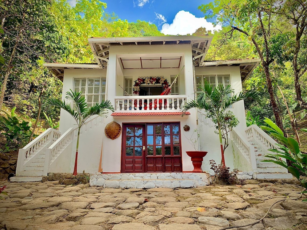 Hostal Casa Arcadia Minca 12/12