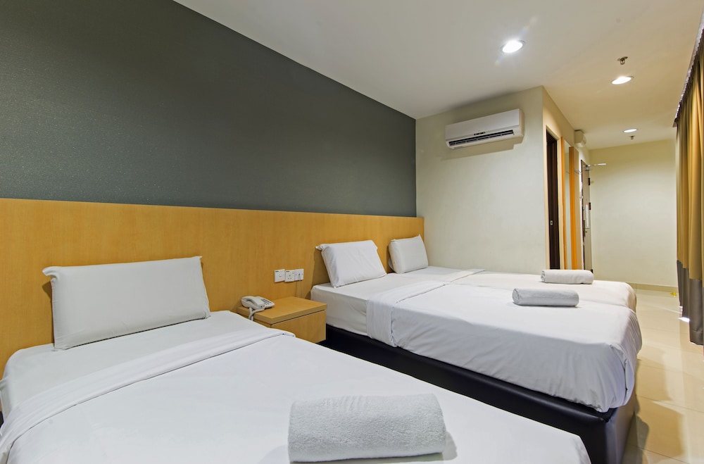 Signature Hotel Puchong At Setiawalk 12/21