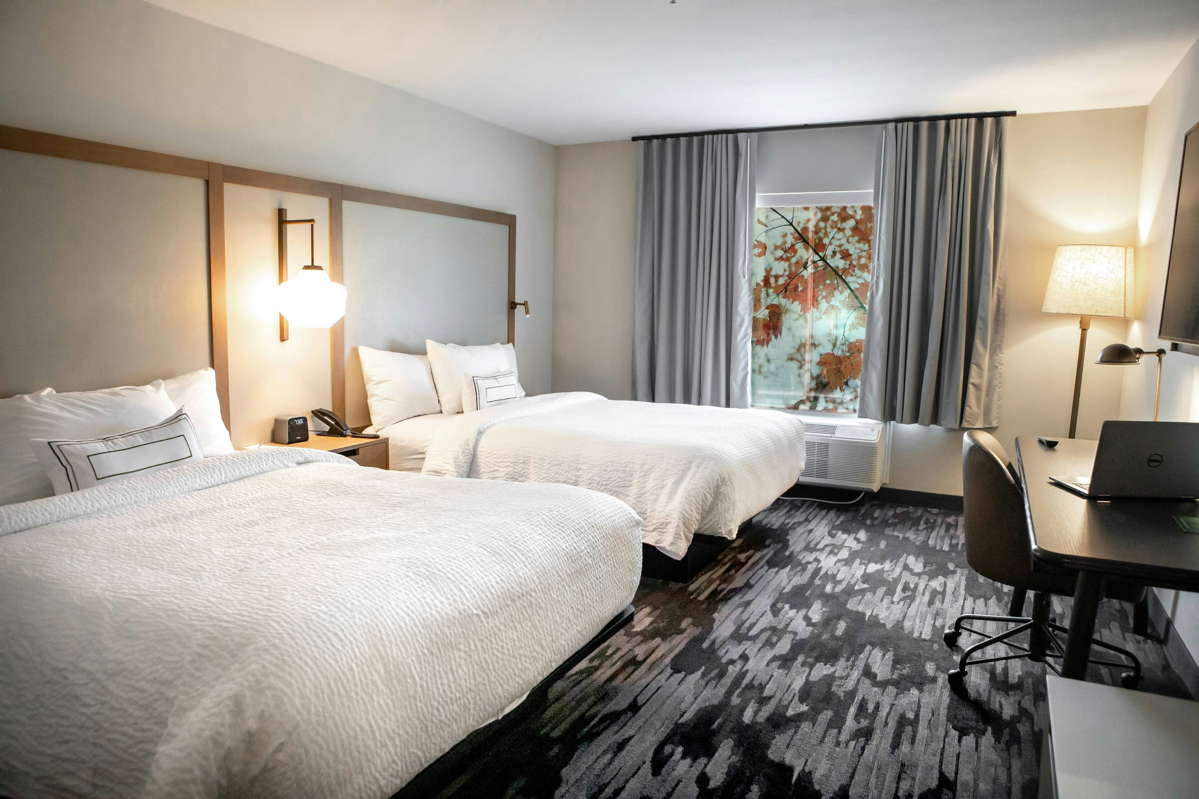 room, 2 queen beds