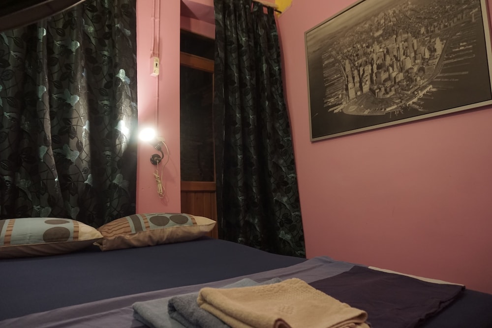 Chilloutlya Hostel&Bar 6/46
