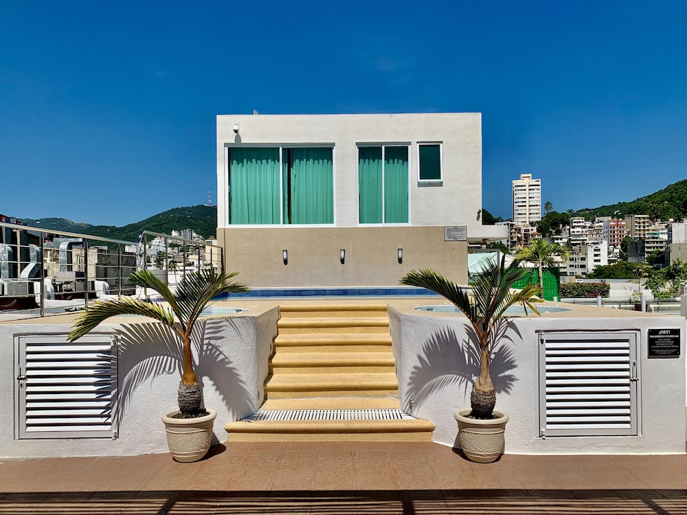 Hotel Nilo 2/50
