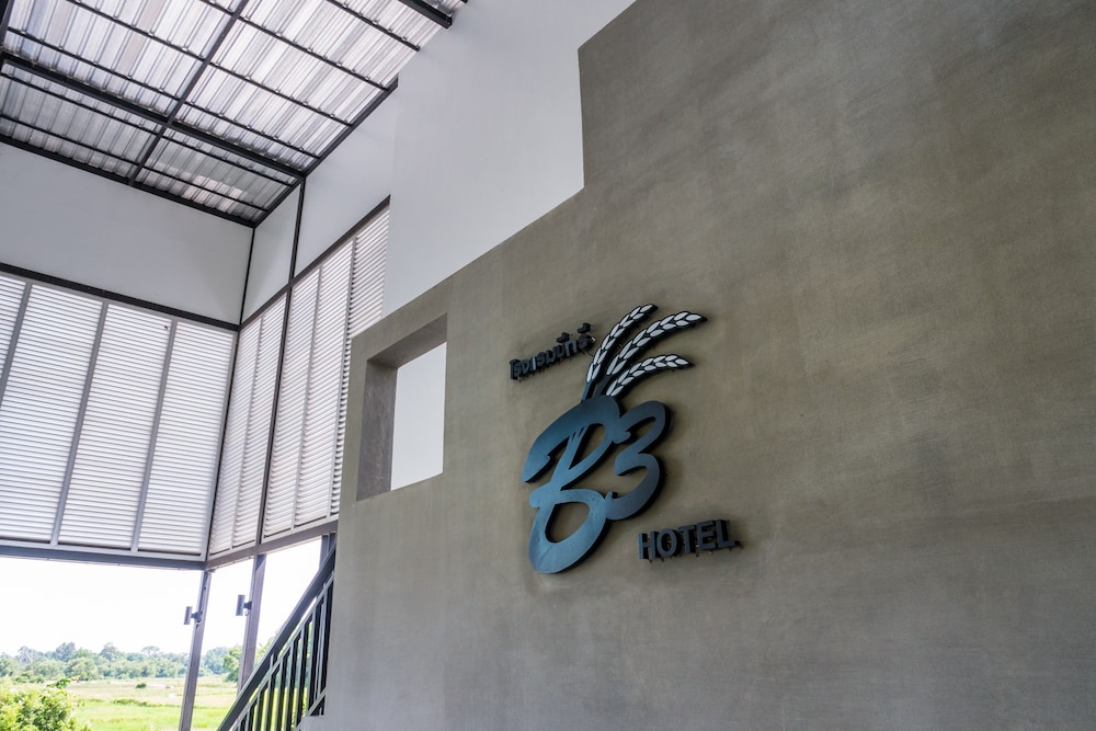 B3 Hotel 2/45