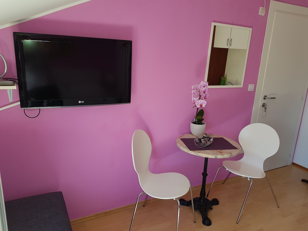 Guest House Avdic 28/41