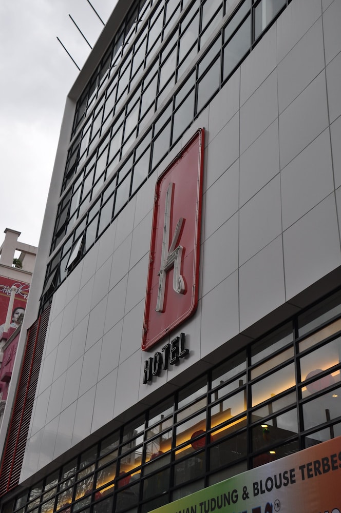 K Hotel 4/48