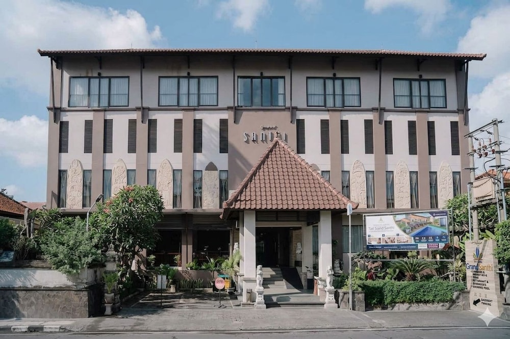 The Grand Santhi Hotel 7/69