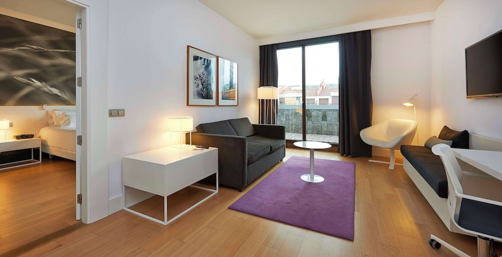 Nh Collection Villa De Bilbao 11/50
