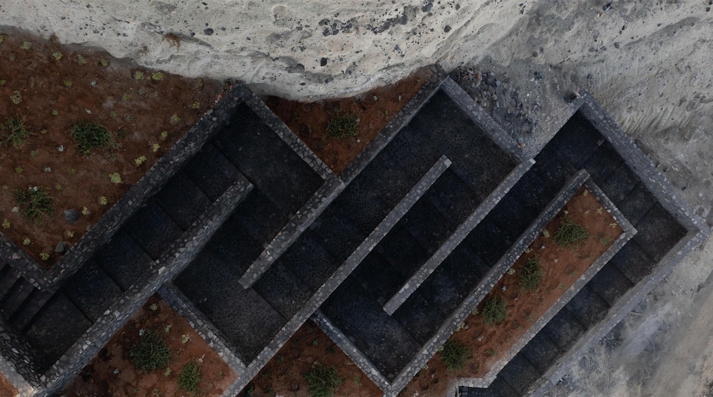 SANTO MINE OIA SUITES 3/45