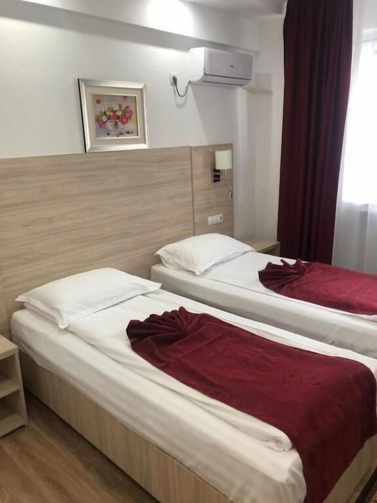 Bulevard Prestige Hotel 9/45