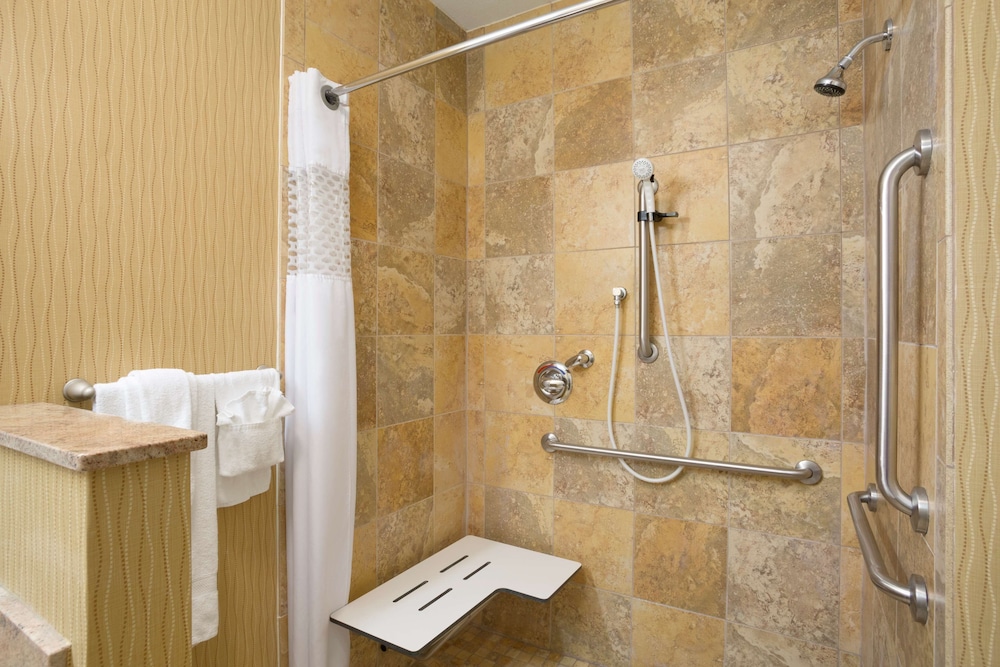 Hampton Inn Fort Worth Southwest Cityview 11/29