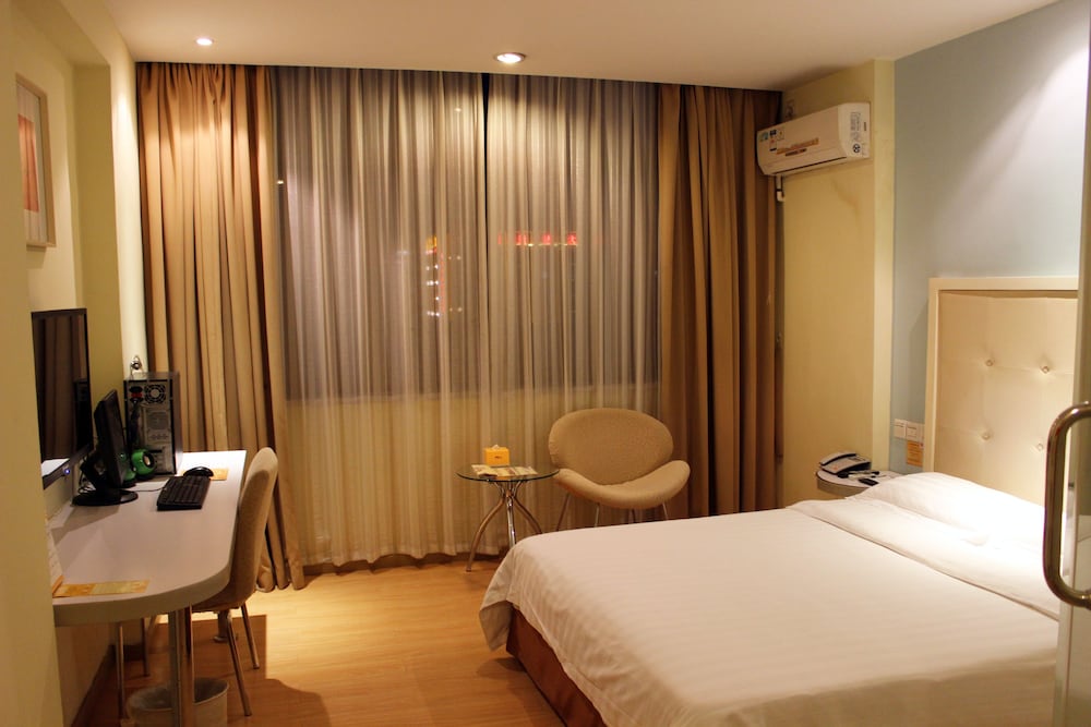 Green Oasis Hotel 28/45
