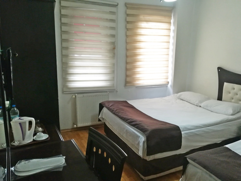 UTKUBEY HOTEL 19/47