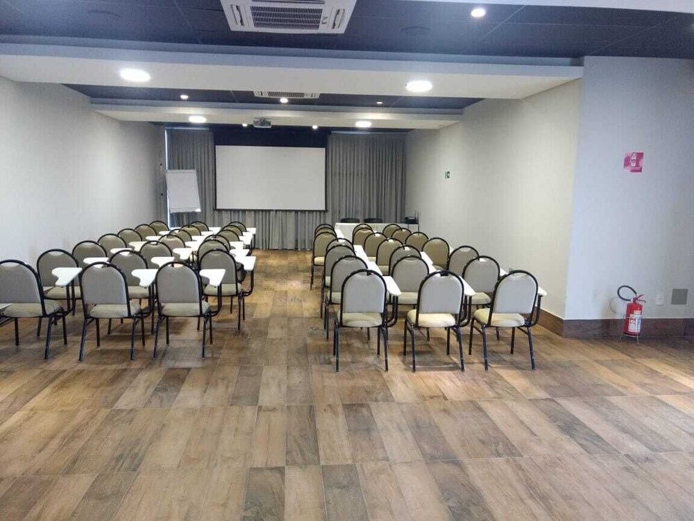 HORTO HOTEL 37/42