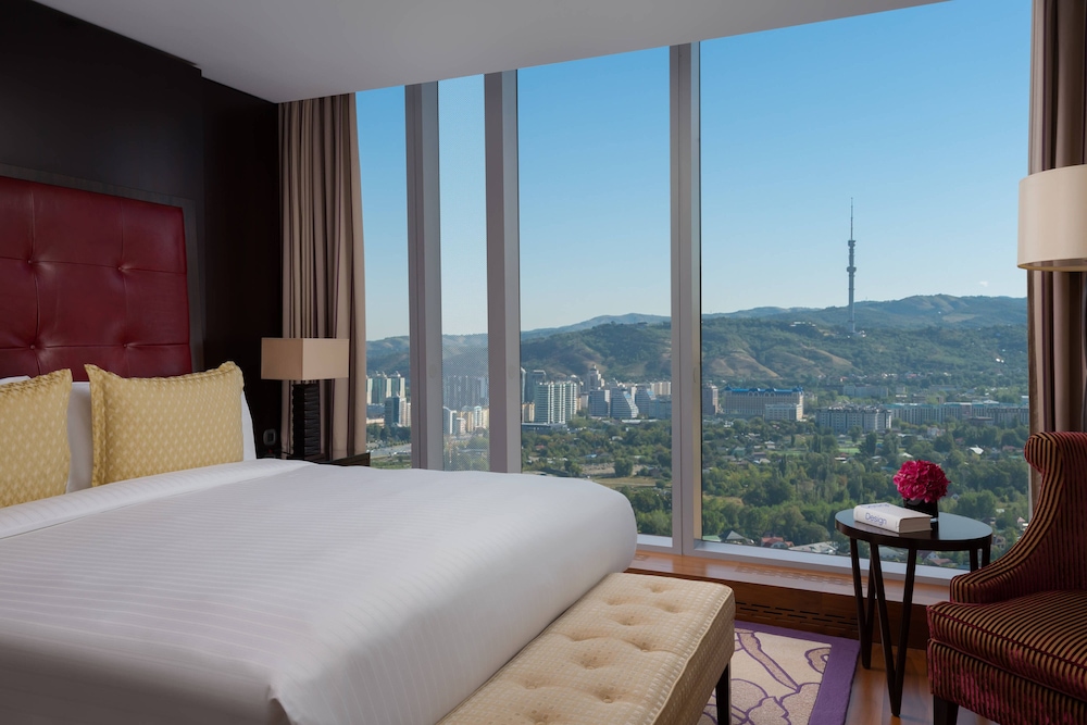 THE RITZ-CARLTON, ALMATY 9/41