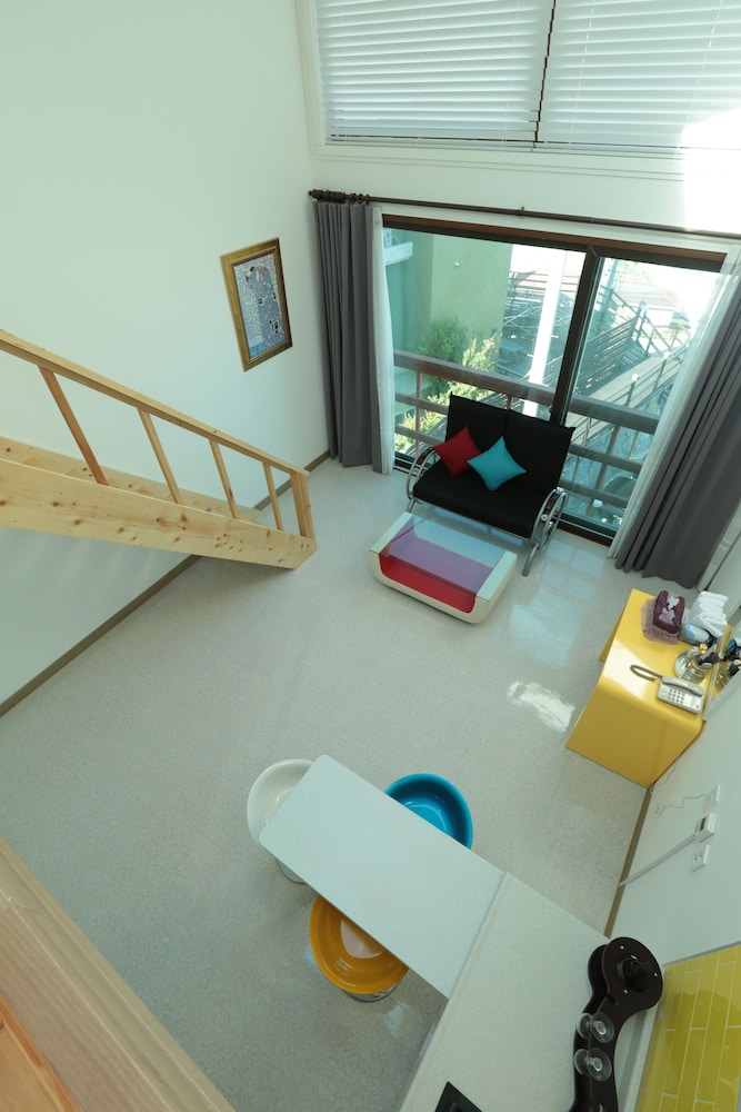 Seaview Pension 26/62