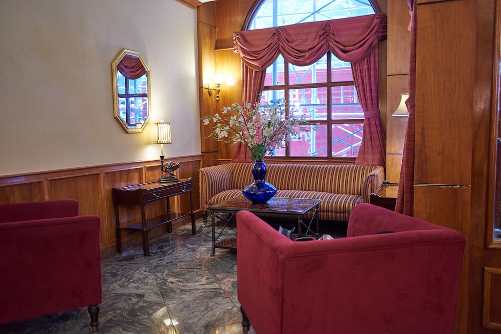 Hotel St James 26/36