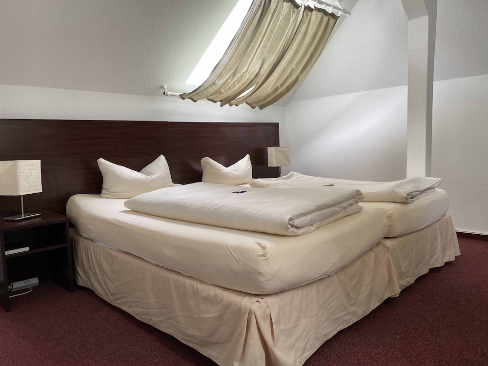Hotel Rosengarten 11/50