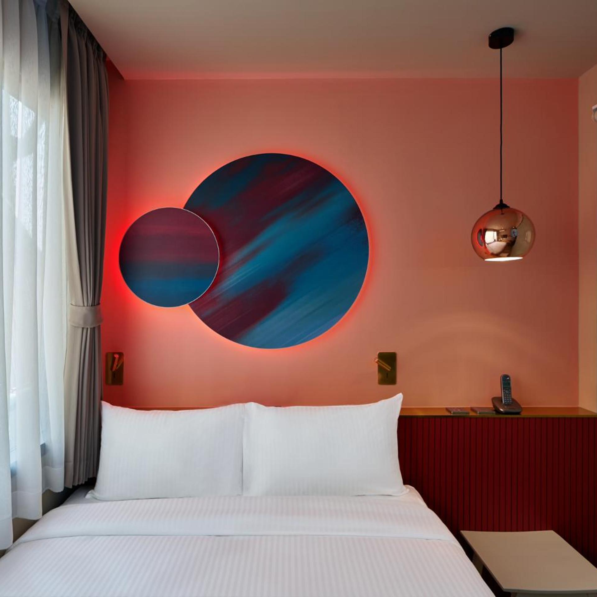 غرفة سوبيريور بسرير كوين، Riva Vibe Hotel Bangkok 2/5