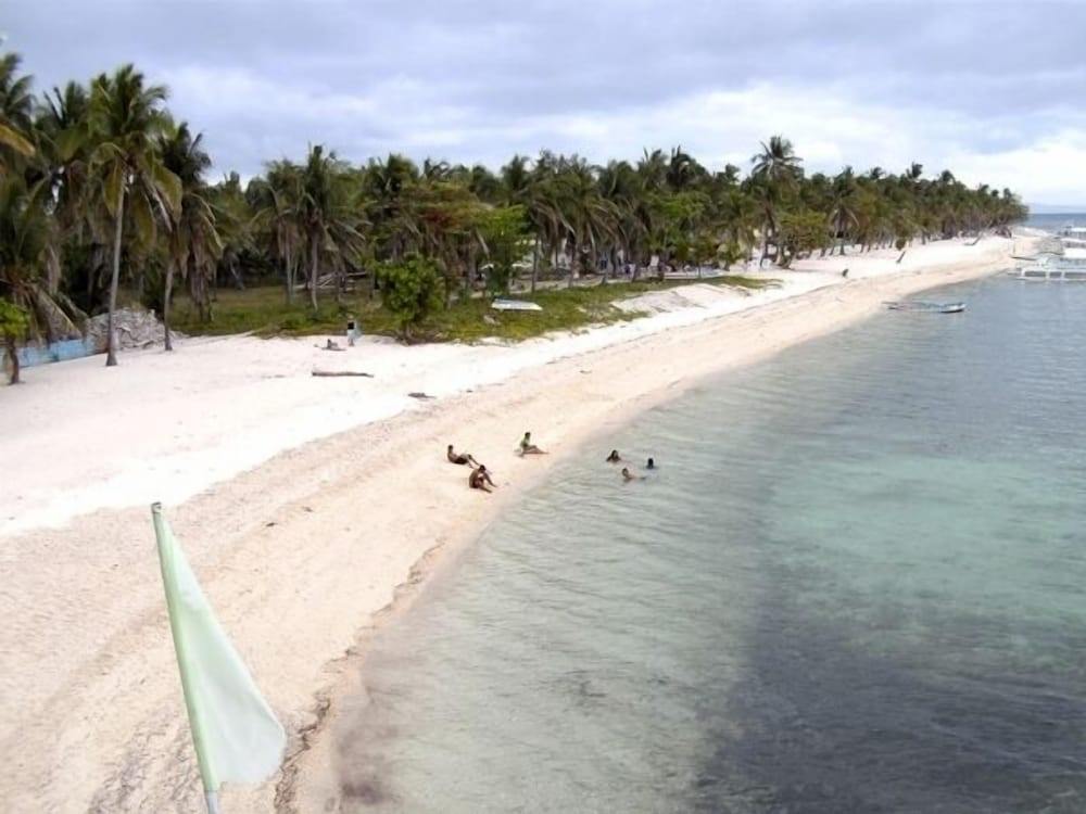BLUE CORALS BEACH RESORT 55/66