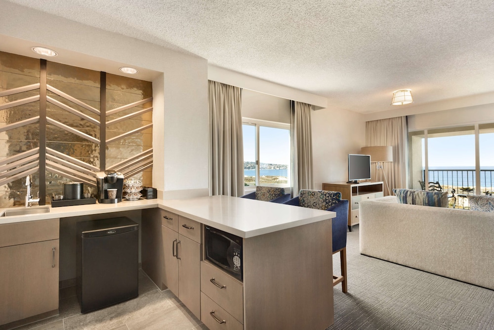 Embassy Suites by Hilton Monterey Bay Seaside 45/65