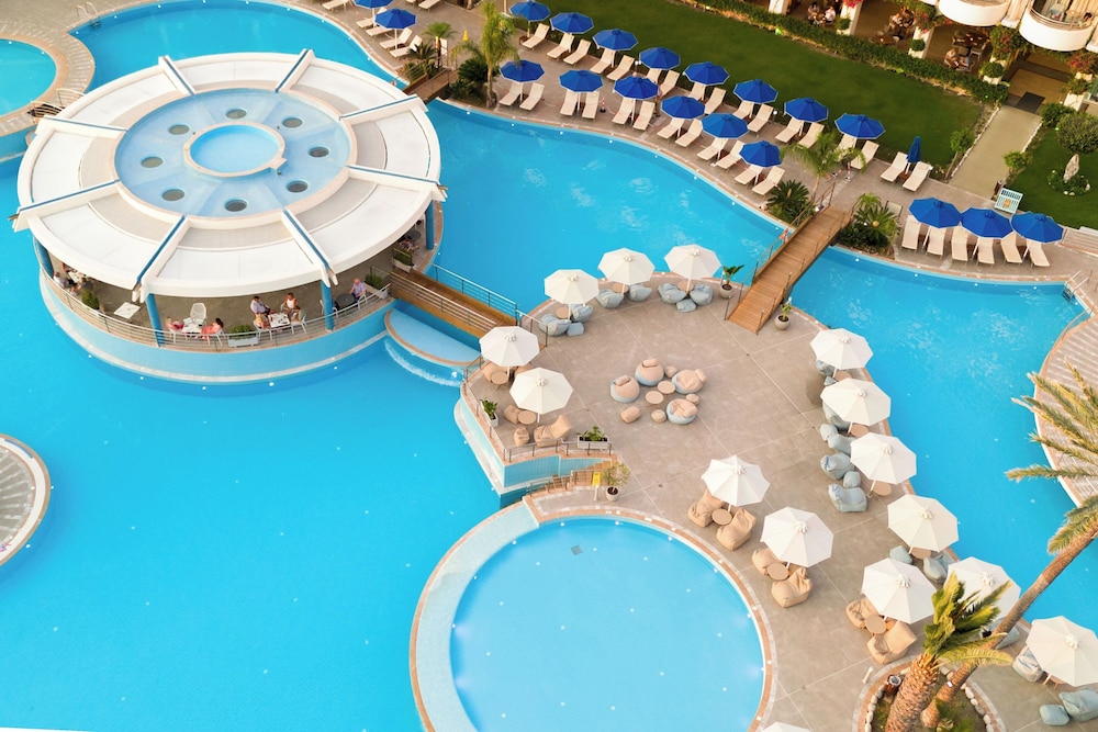 Atrium Platinum Luxury Resort 44/50