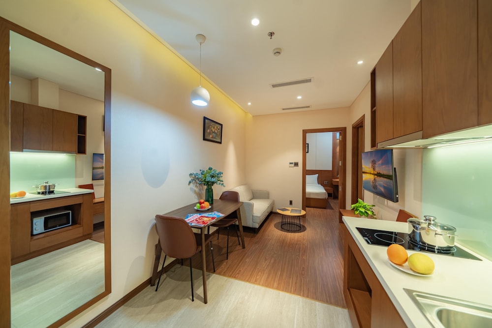 DHTS Business Hotel & Apartment 20/40
