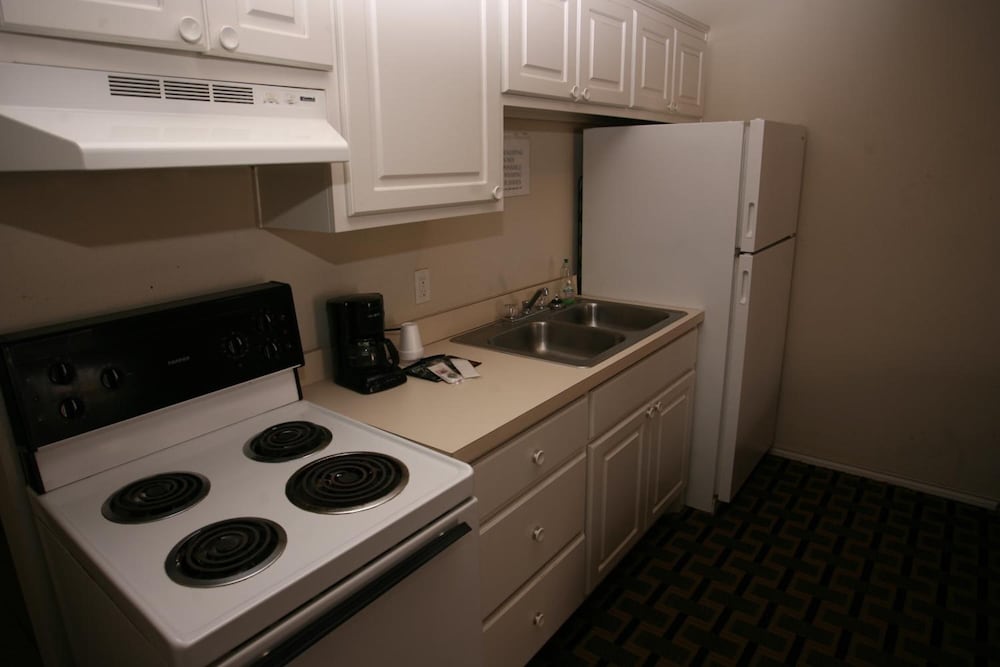 Andrews Motor Inn 10/51