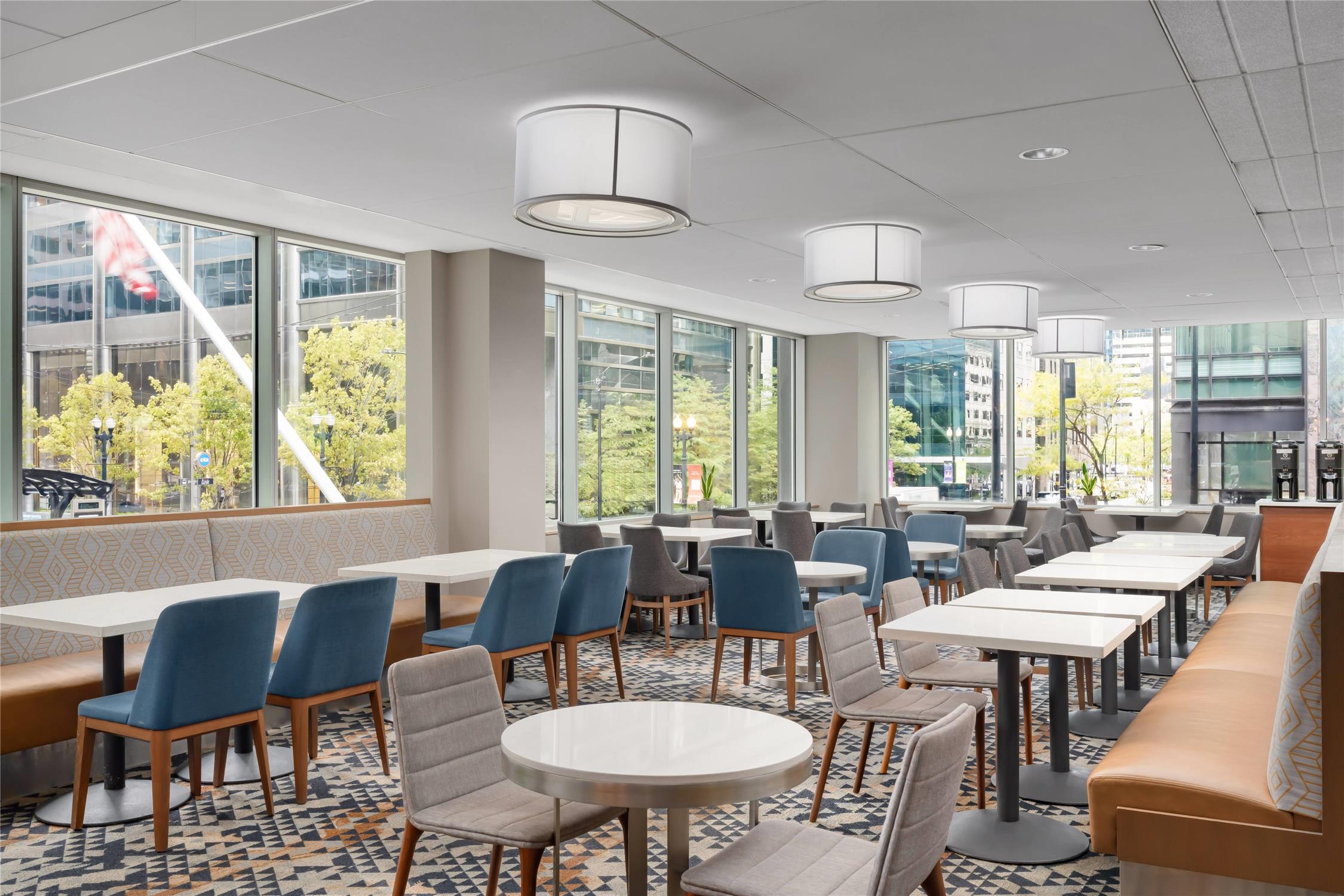La Quinta Inn Suites By Wyndham Chicago Downtown 32/45