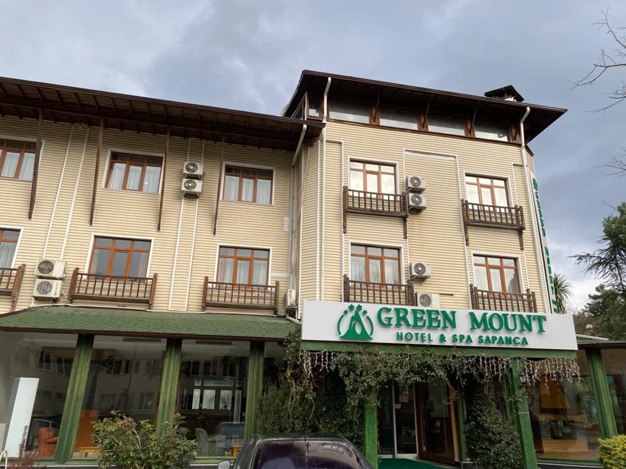 Green Mount Hotel & Spa 1/11