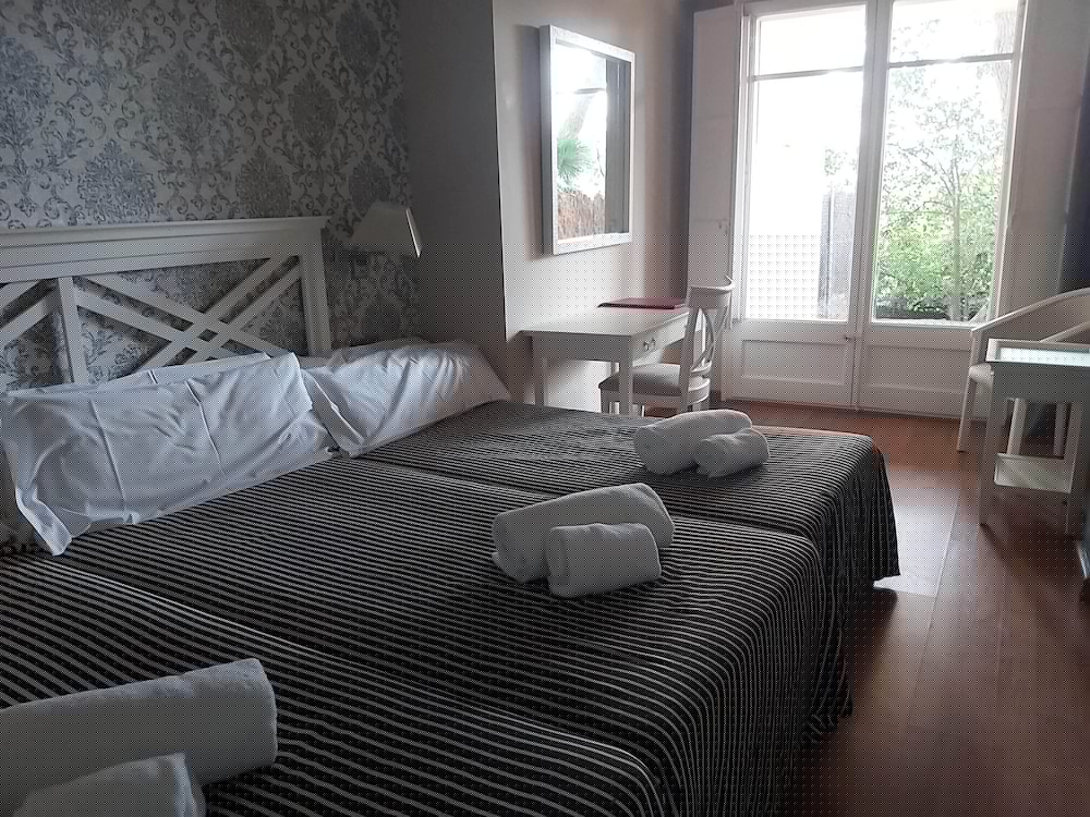 Hotel El Castell 29/48
