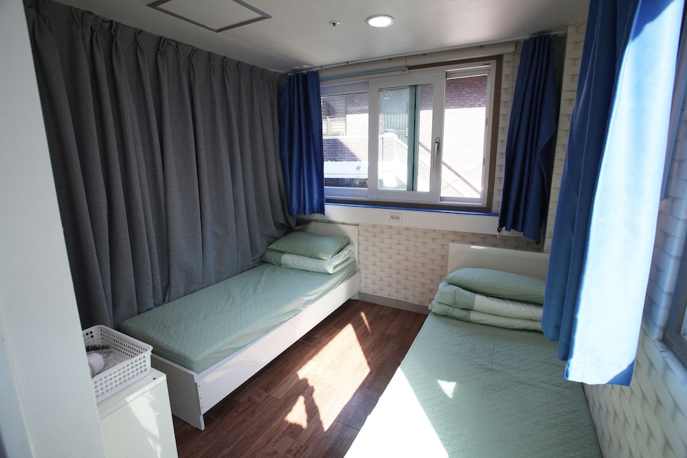 Namsan Guesthouse 9/26