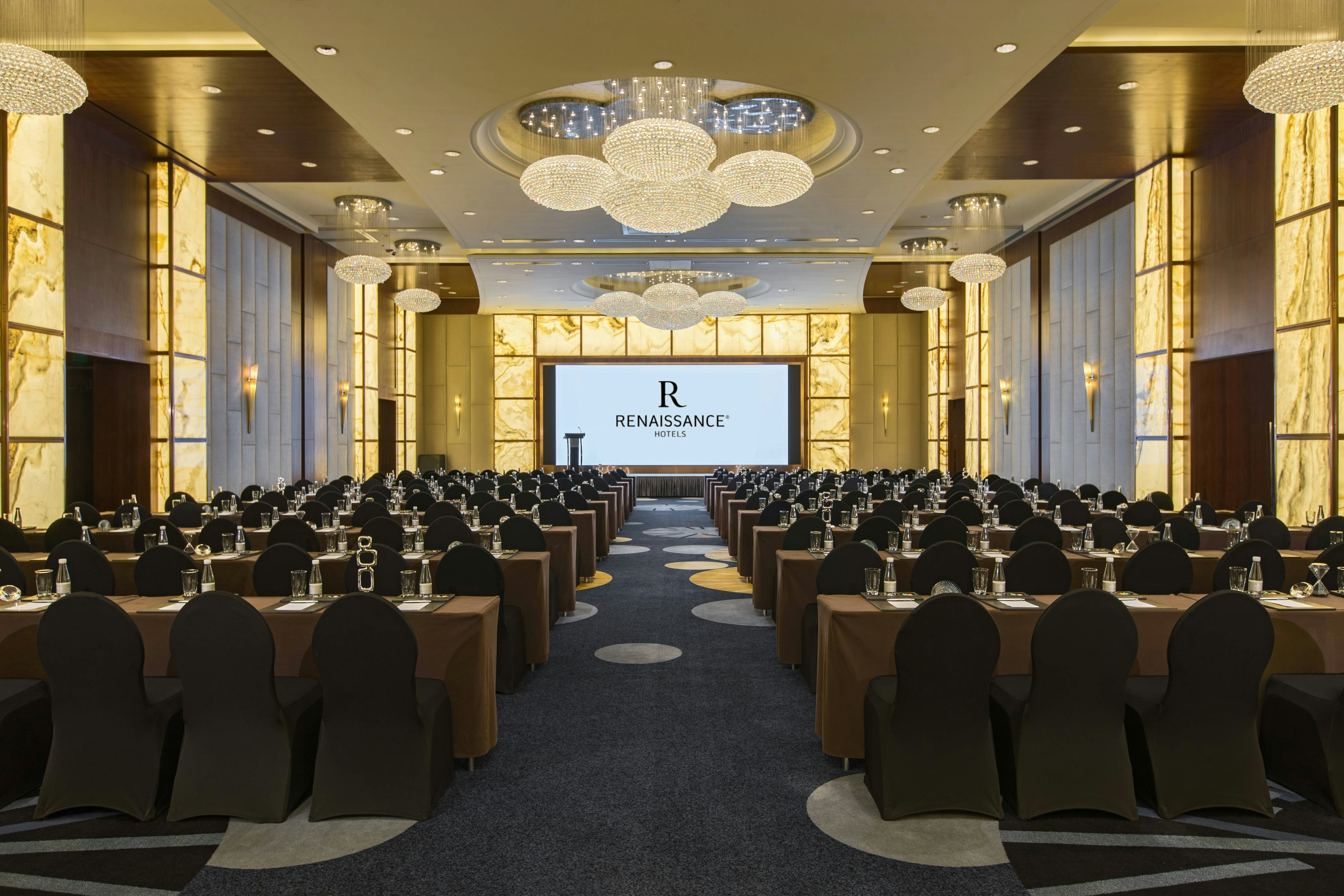 Renaissance Shanghai Putuo 44/51