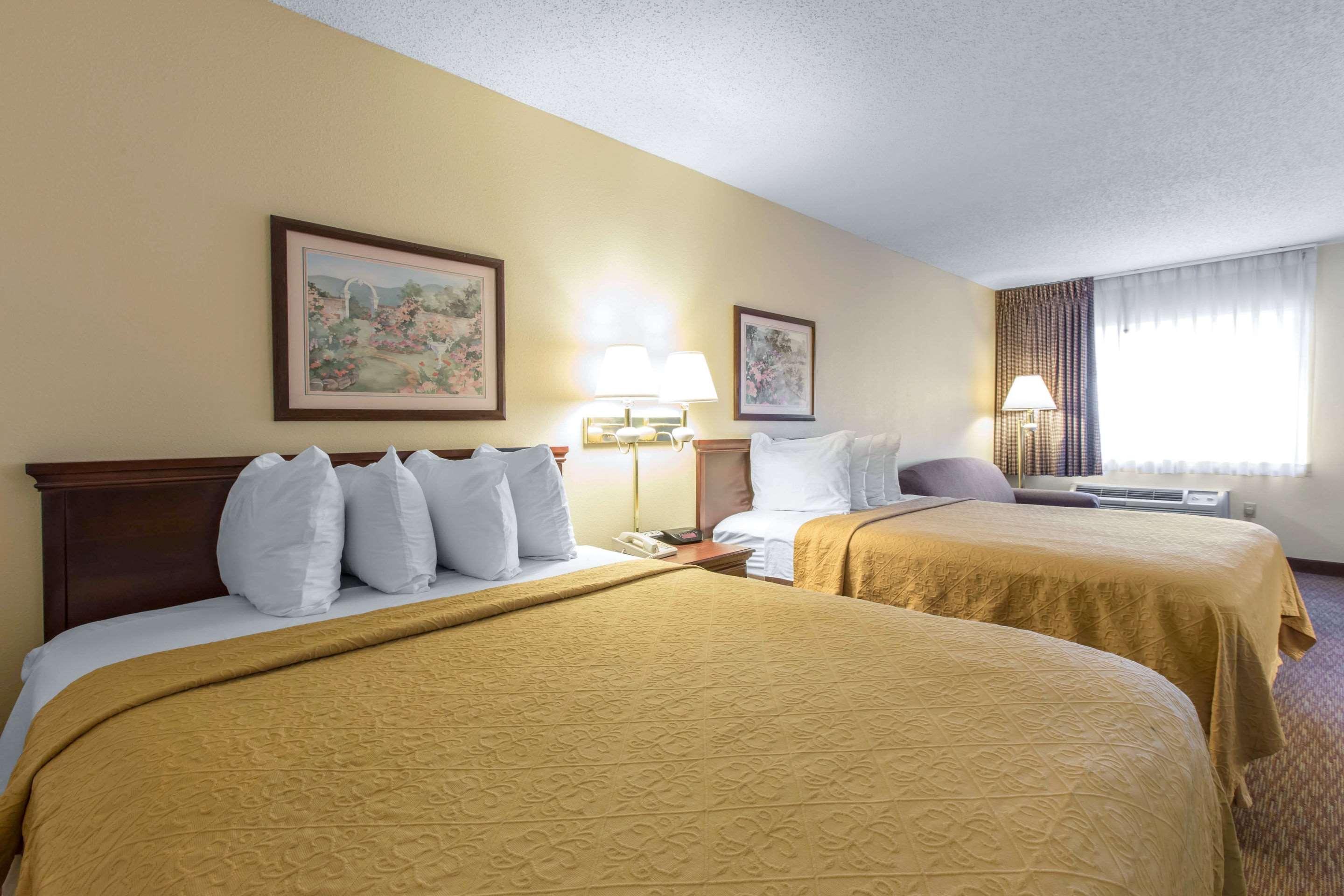 Suite, 2 Queen Beds