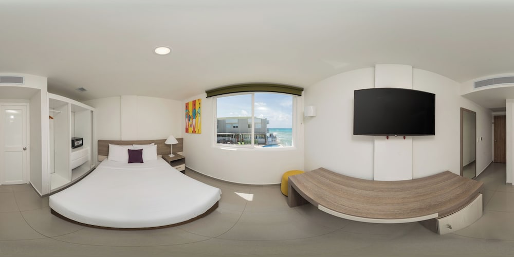 Decameron Maryland 30/50